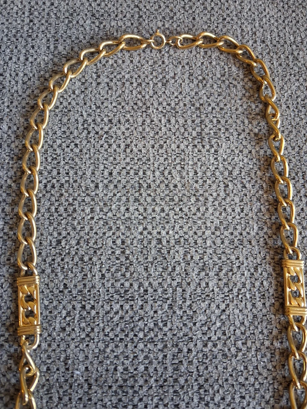 Gold-Tone Link Necklace - Elegant Women's Jewelry